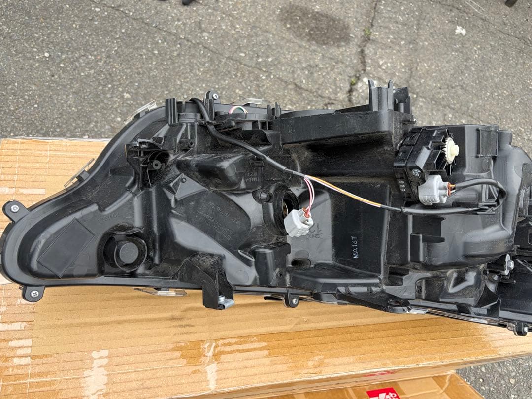 トヨタRAV4 ラヴフォー中古