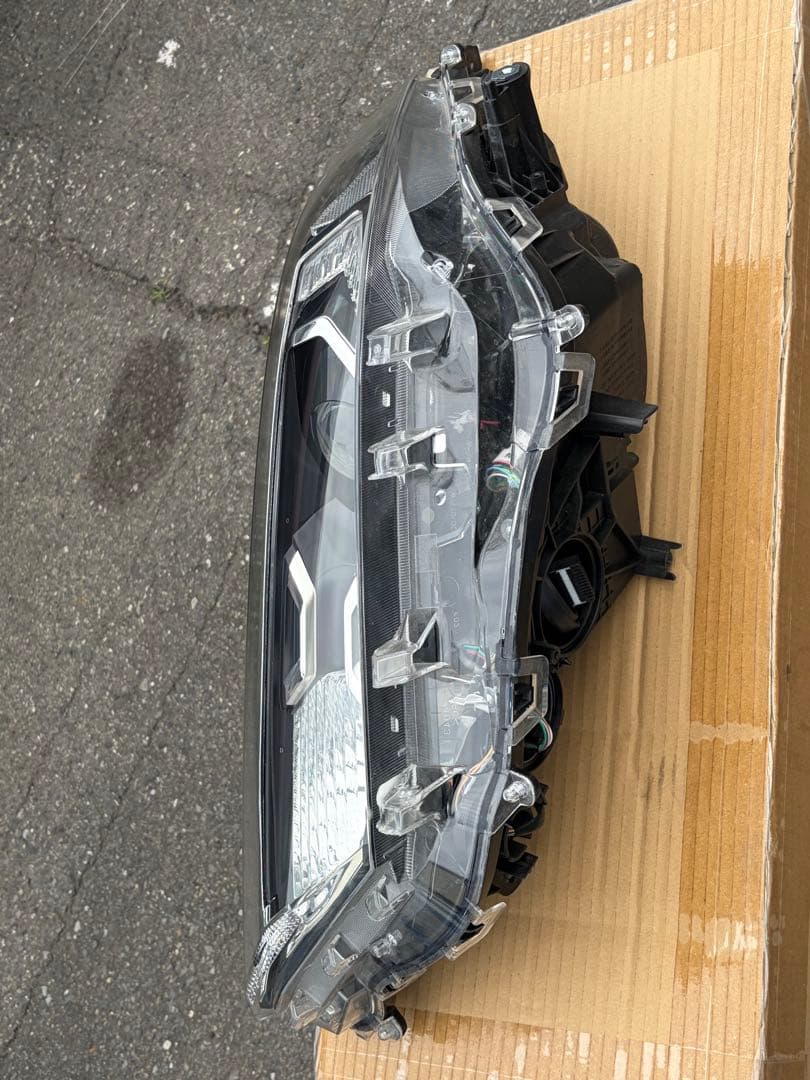 トヨタRAV4 ラヴフォー中古