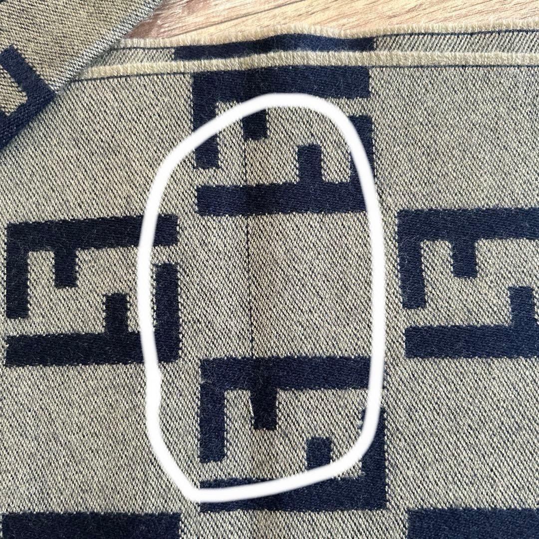 FENDI ロゴマフラー 希少