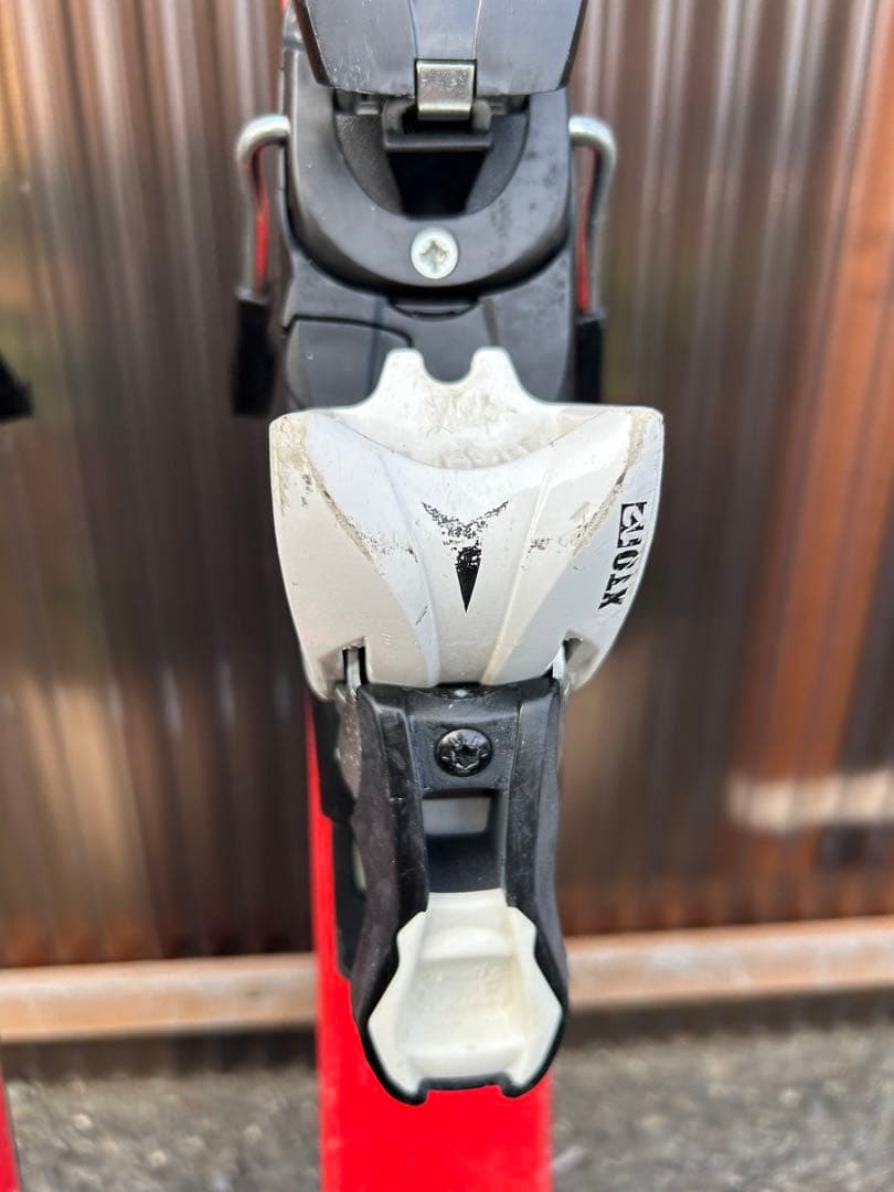 大幅値下げ中!!!atomic アトミック スキー板 166cm