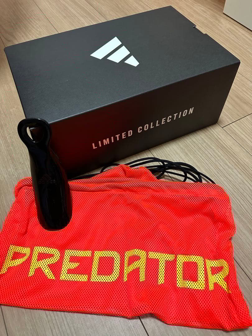 アディダス　プレデター　ELITE LL FG