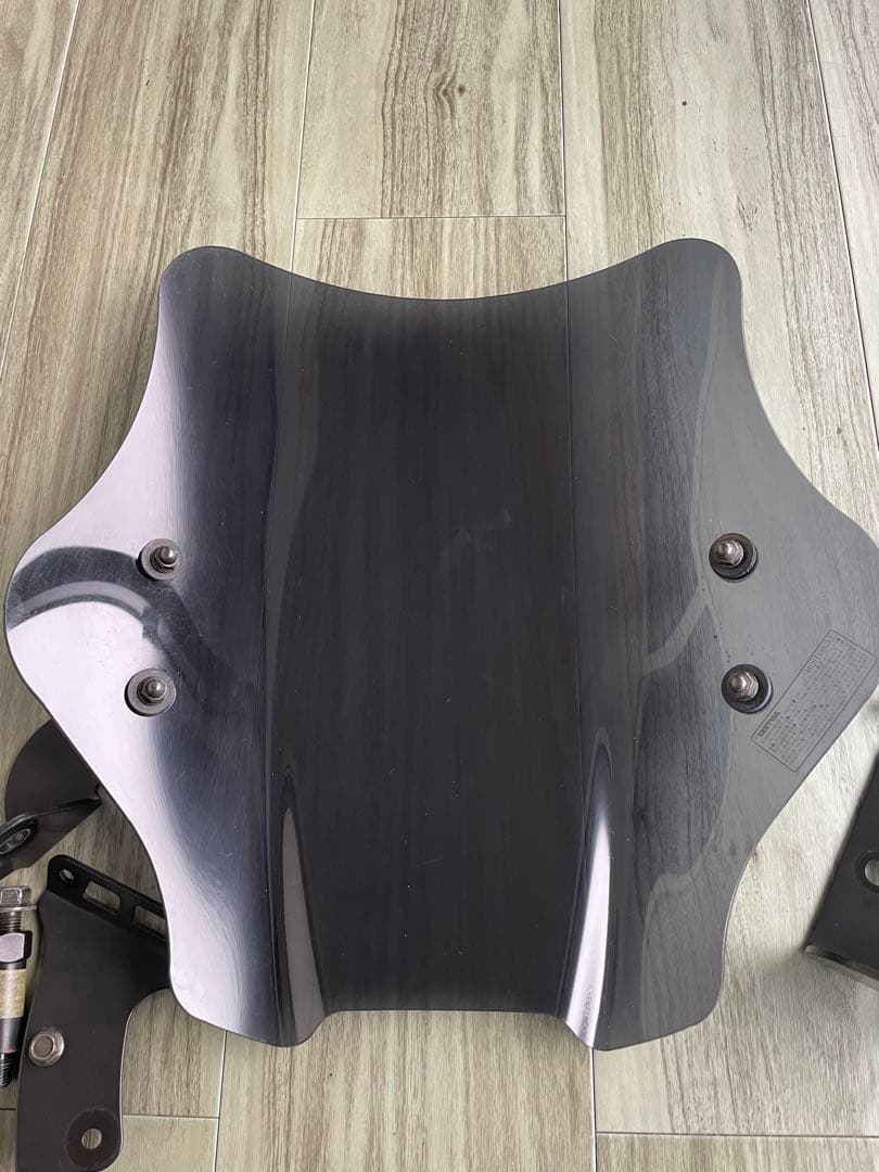 ハンターカブ デイトナスモークフロントウィンドシールド 取り付け金具付き