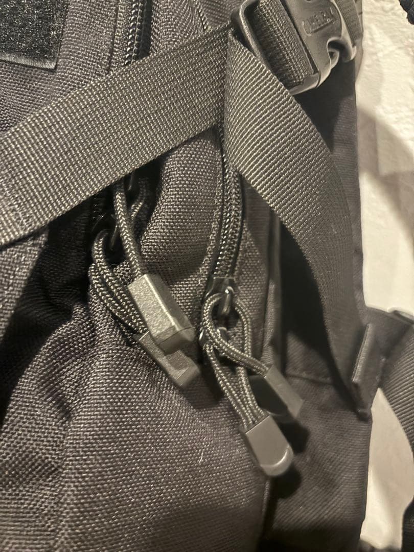 個人装備 CamelBak Transformer 102oz Black