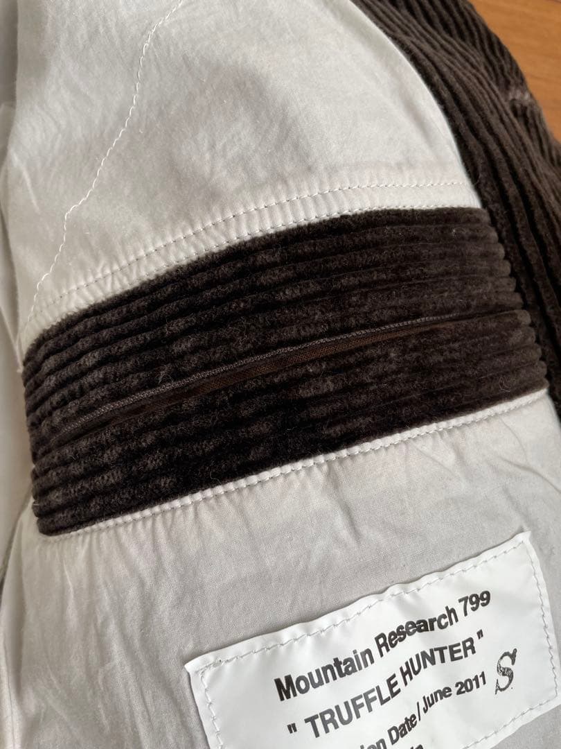 マウンテンリサーチ 太畝コーデュロイジャケット Truffle Hunter