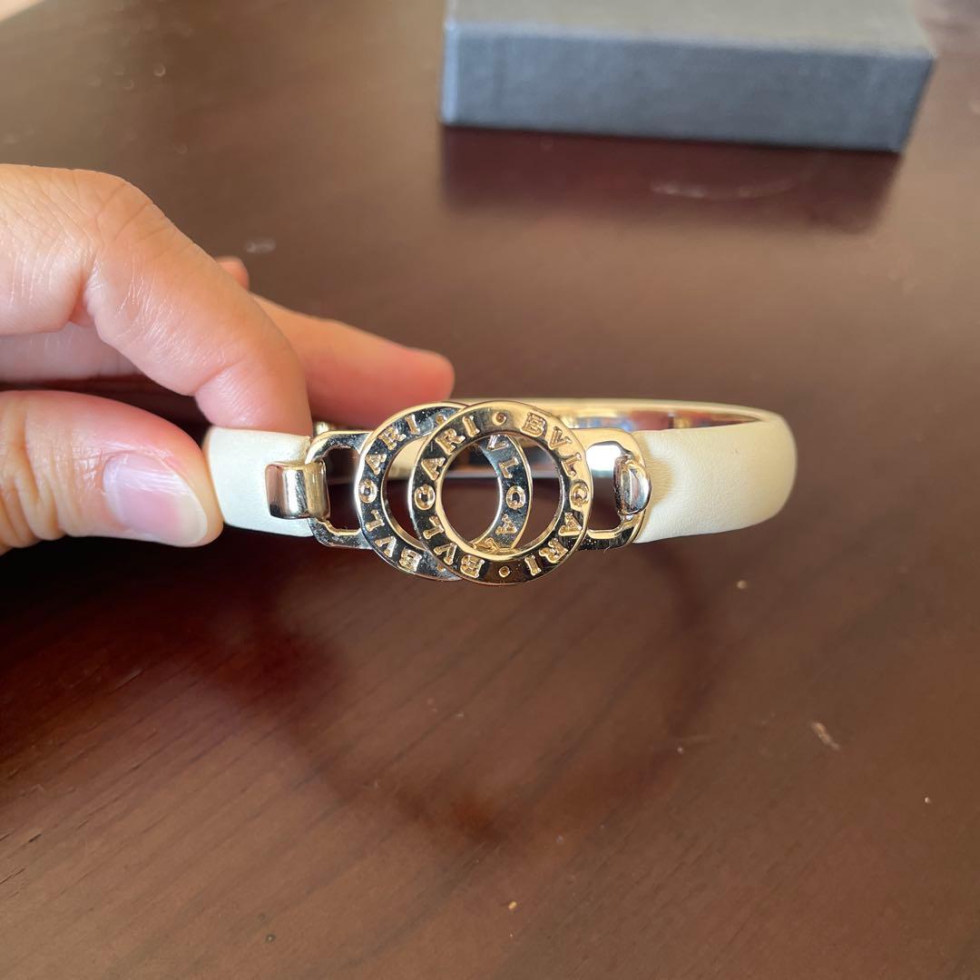 BVLGARI ダブルトンドブレスレット ホワイト/ライトゴールド