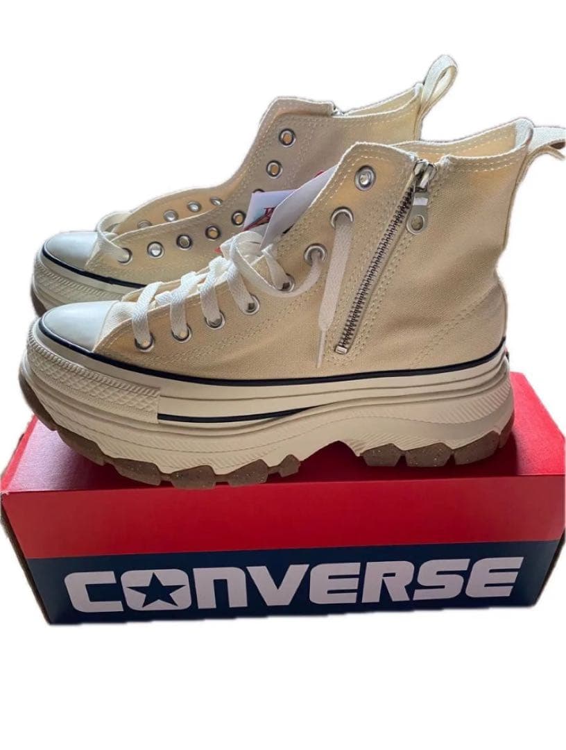 25,0 CONVERSE 厚底ハイカットスニーカー バターホワイト
