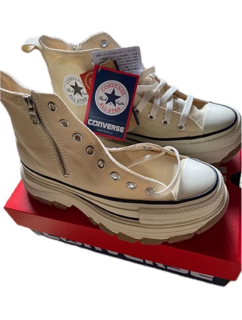 25,0 CONVERSE 厚底ハイカットスニーカー バターホワイト