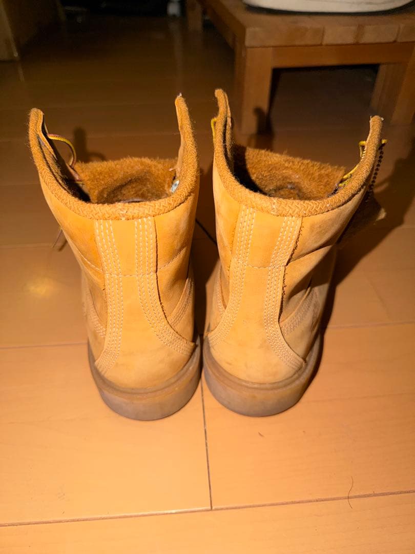 Timberland 限定ブーツ