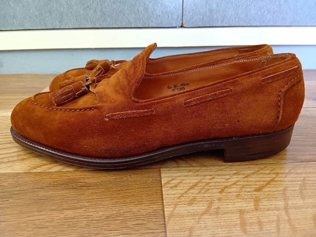 あ*ふ様 【デッドストック】旧工場製エドワードグリーン スエードタッセルローファ