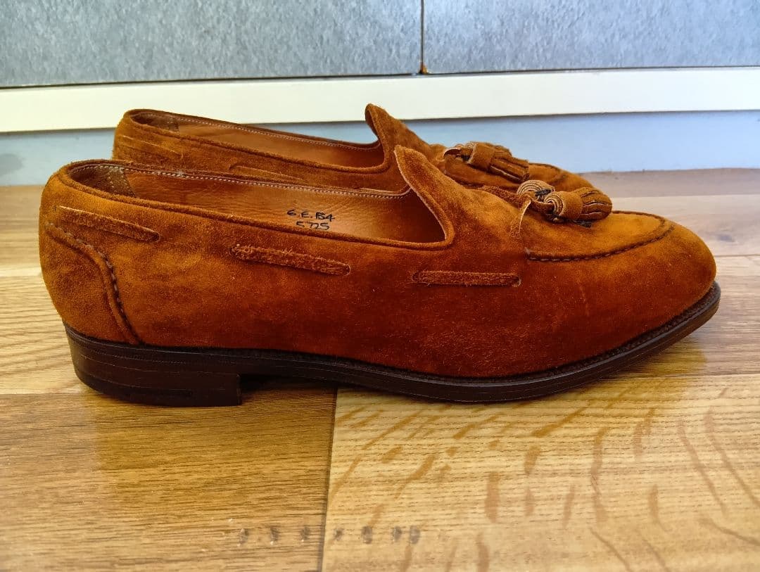 あ*ふ様 【デッドストック】旧工場製エドワードグリーン スエードタッセルローファ