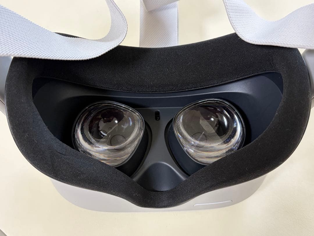 ほぼ未使用　 Quest2  オキュラスクエスト2