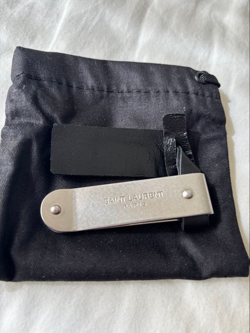〈新品未使用品〉SAINT LAURENT マネークリップ シルバー