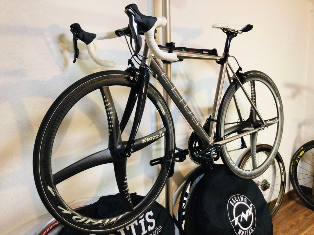 TNi チタンフレーム ロードバイク デュラエース9000系コンポ 未走行車