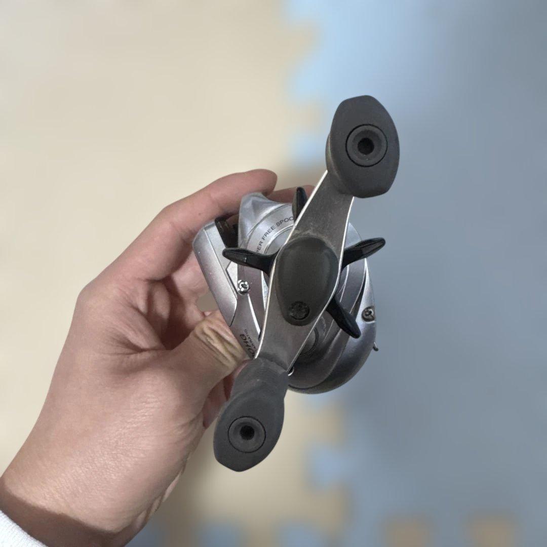 SHIMANO 200HG ベイトリール