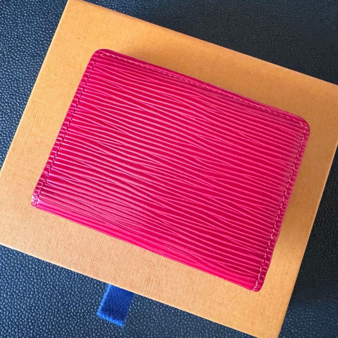 LOUIS VUITTON エピ ルージュ ラドロー &カードケース 美品