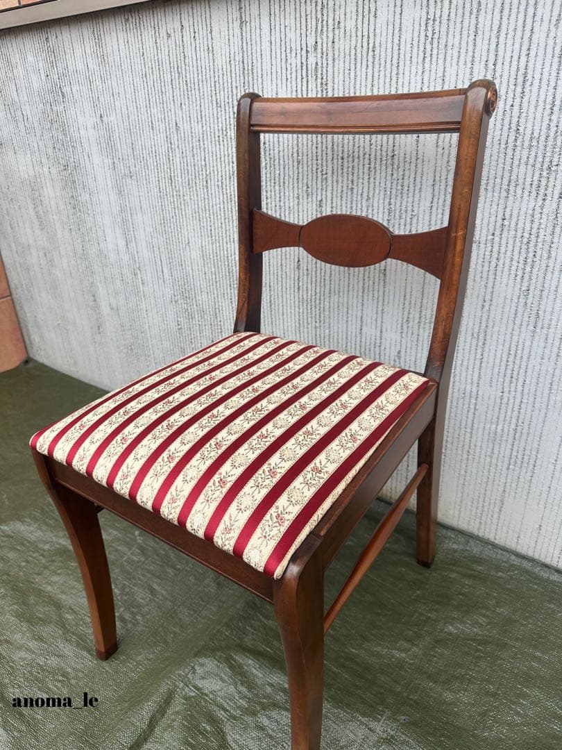 【ダイニングチェア】神戸洋家具　メープル不二家　クラシックモダン◎