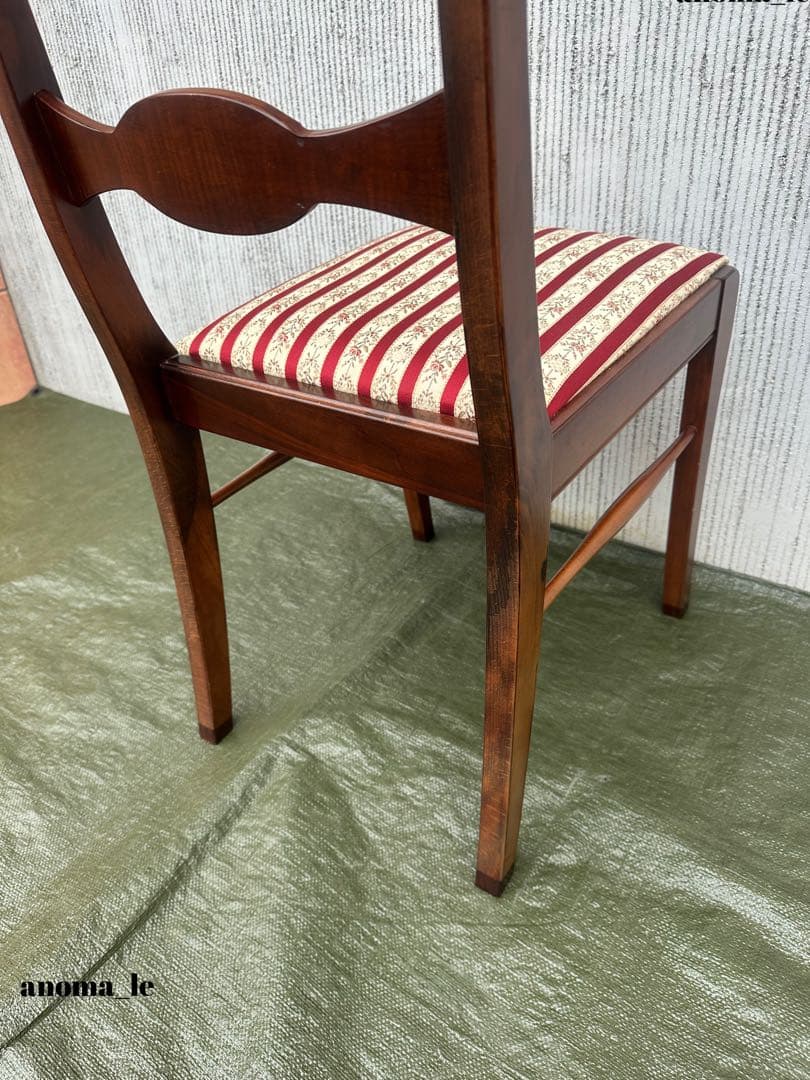 【ダイニングチェア】神戸洋家具　メープル不二家　クラシックモダン◎