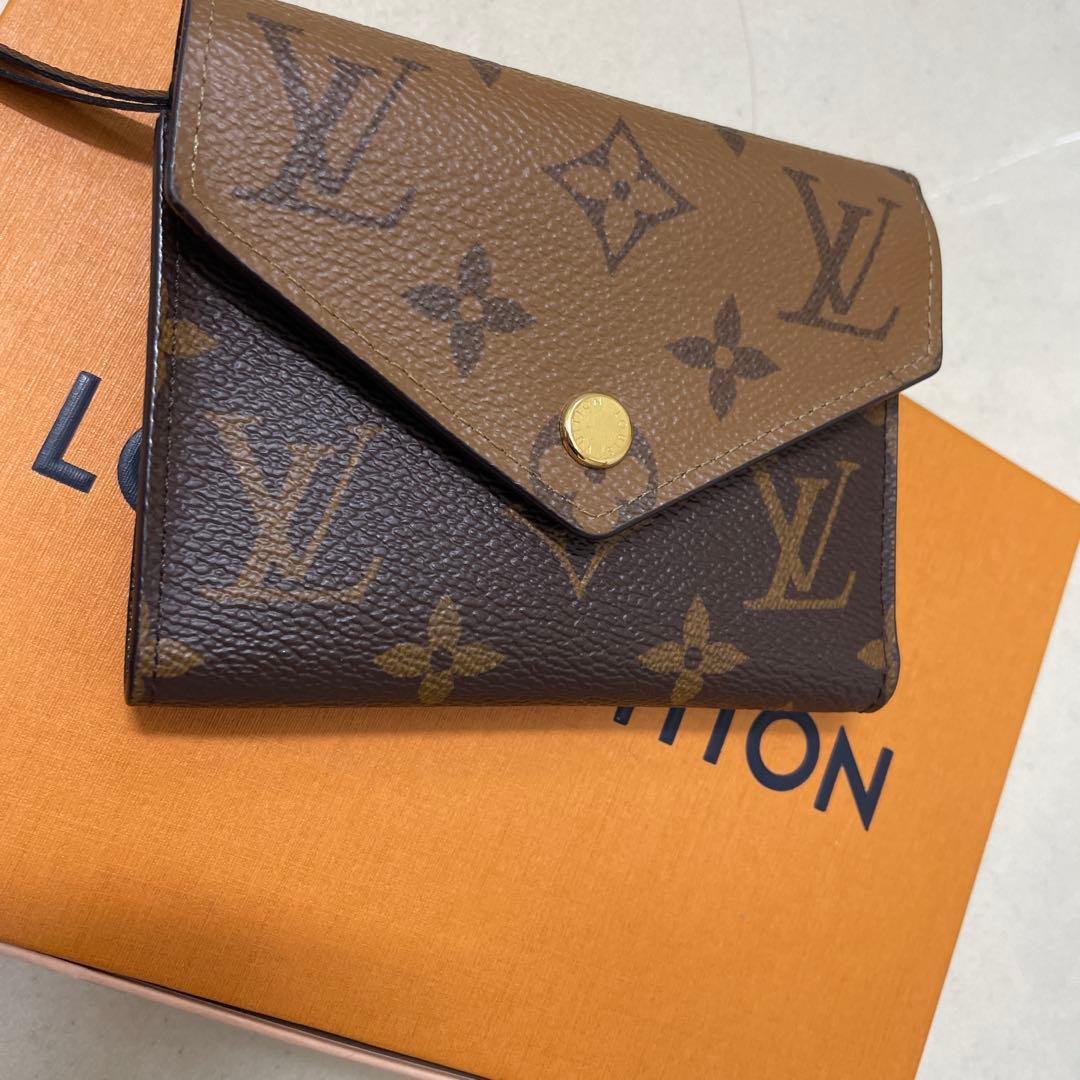 とても綺麗♡LOUIS VUITTON ポルトフォイユ ヴィクトリーヌ リバース
