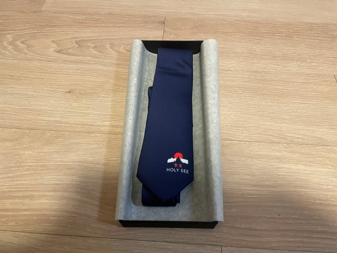 【激レア】値下げ　関西万博　イタリア　バチカン　ネクタイ