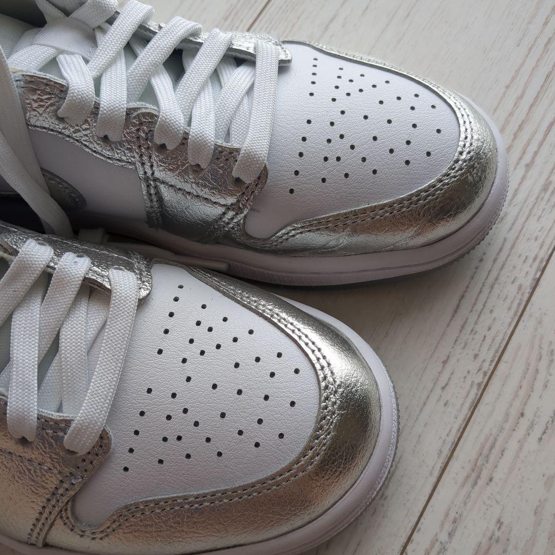 【専用】W AIR JORDAN 1 MID SE　FN5031-100