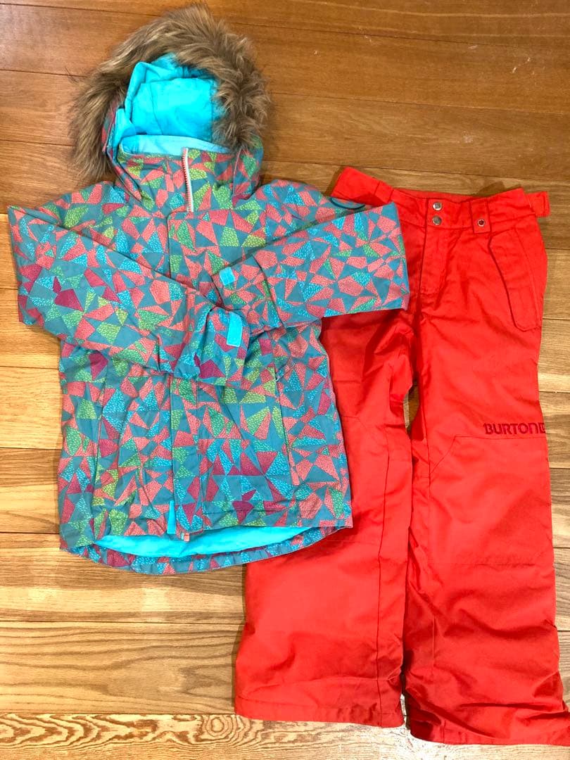 美品★Sサイズ上下セットBurtonバートンキッズ スノーボードウェアウィンター