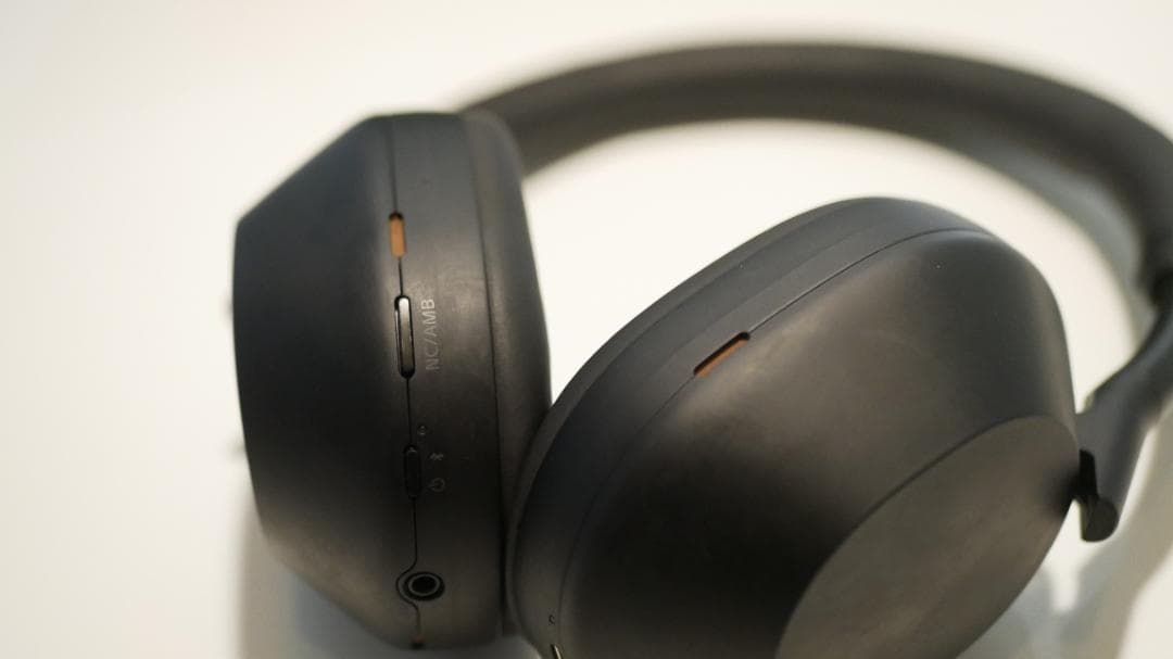 ソニー WH-1000XM5/使用頻度少なめ/動作確認済み/清掃して発送