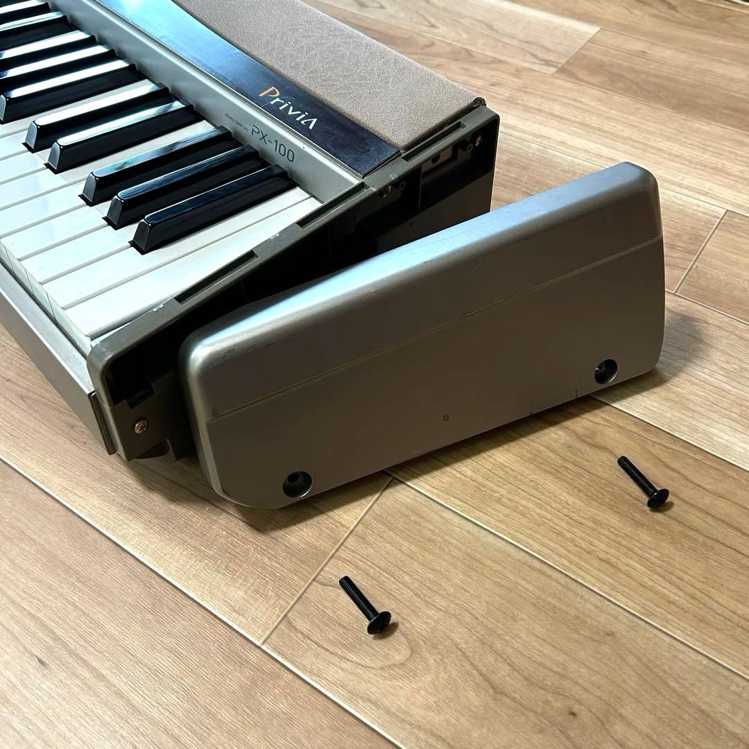 送料込み CASIO 電子ピアノ 88鍵盤 Privia PX-100