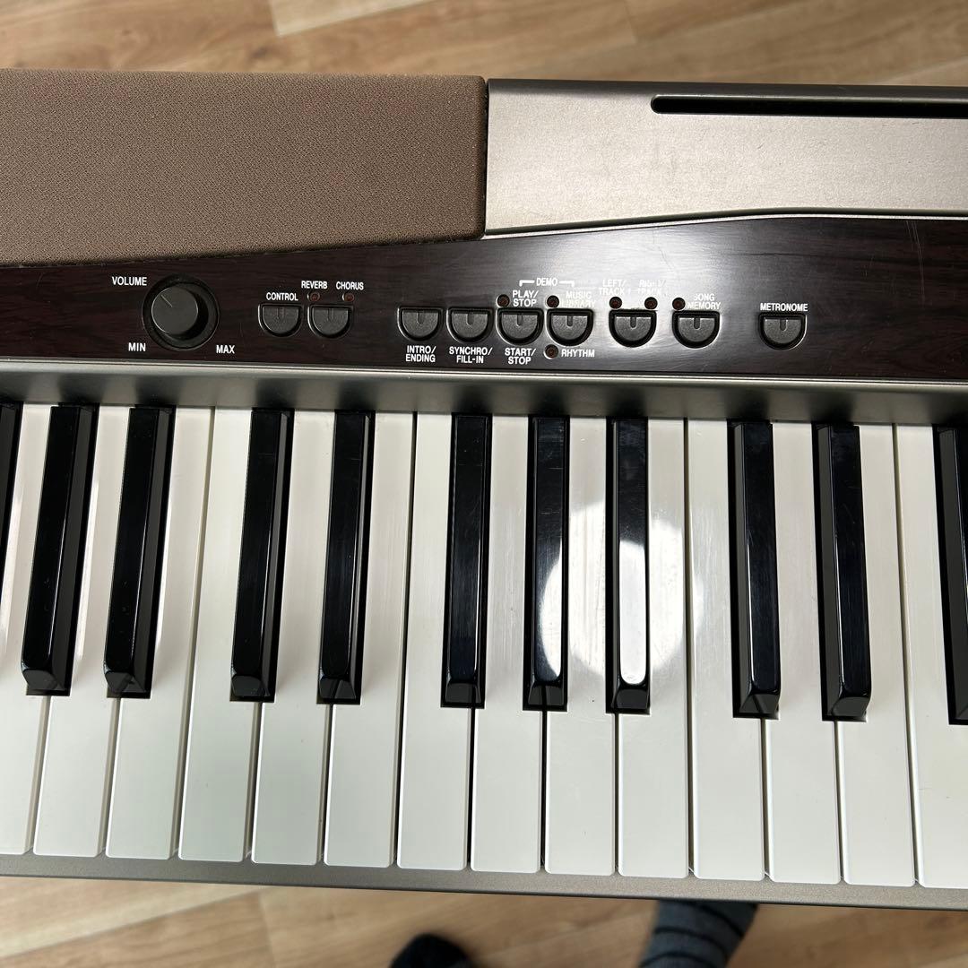 送料込み CASIO 電子ピアノ 88鍵盤 Privia PX-100