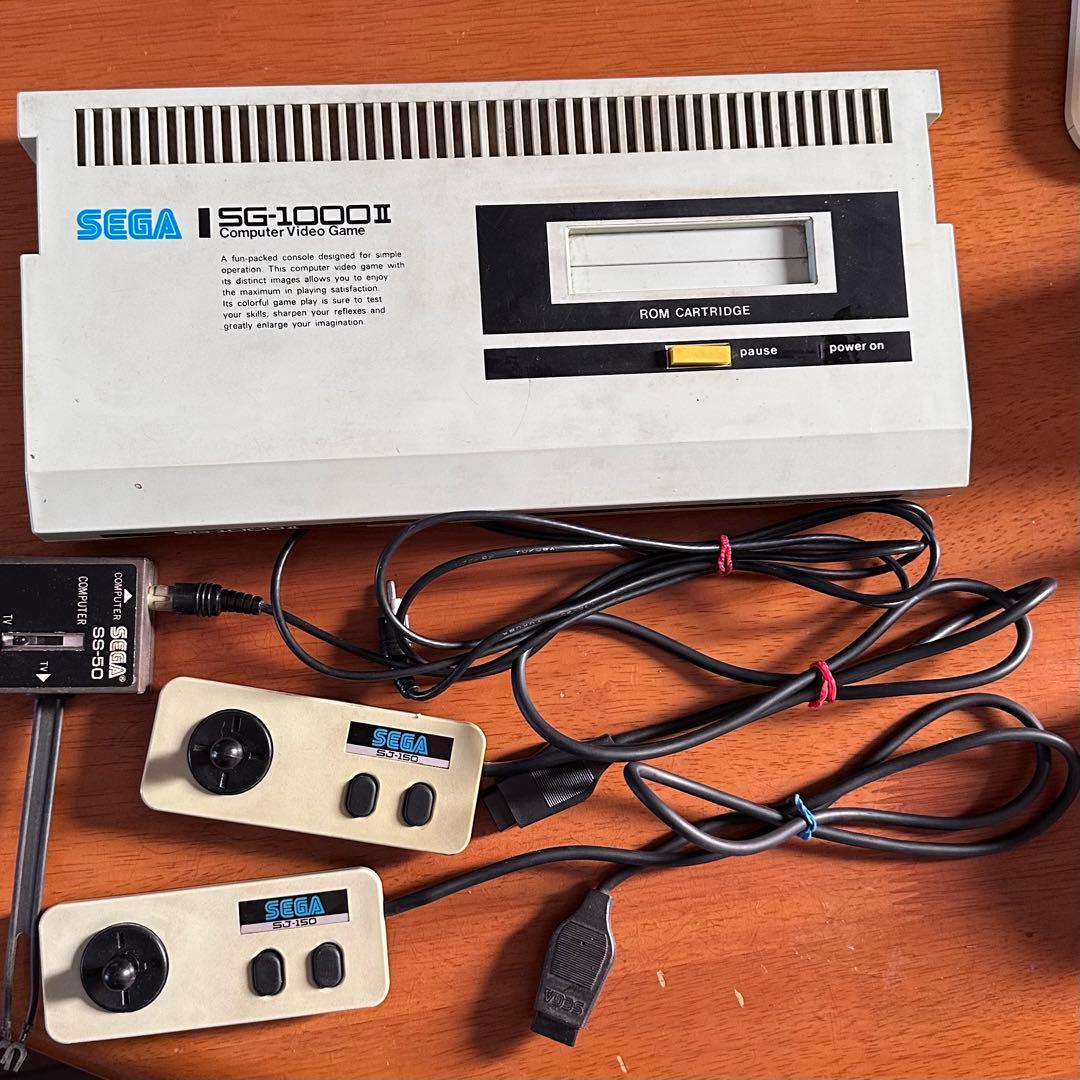 レトロゲーム SEGA SG-1000 II コンピュータビデオゲーム 本体