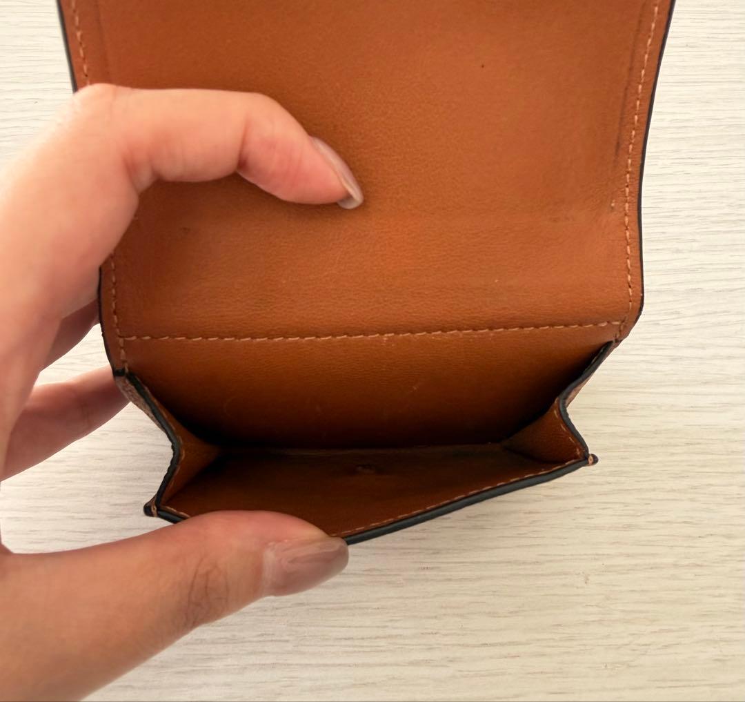 LOEWE ロエベ アナグラム　トライフォールド　6cc ウォレット タン