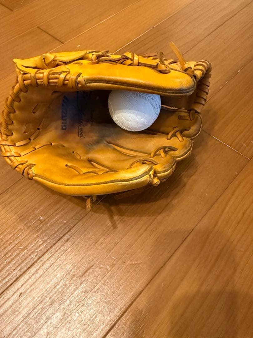 Mizuno 軟式グローブ イエロー
