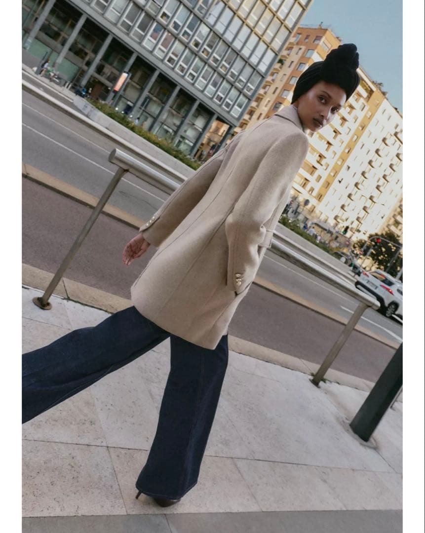 タグ付き新品★ZARAのウール混紡ショート丈ダブルブレストコート★Mサイズ