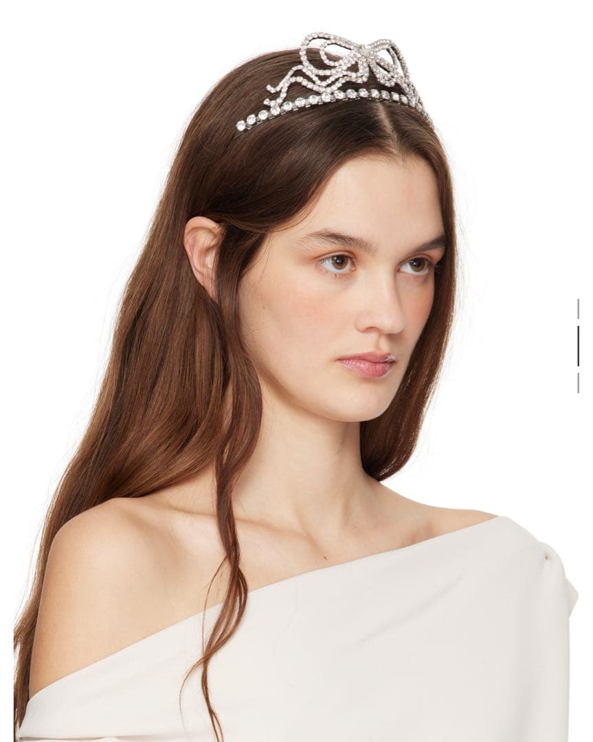 BLUMARINE 張元英ラインストーンクラウン正規品