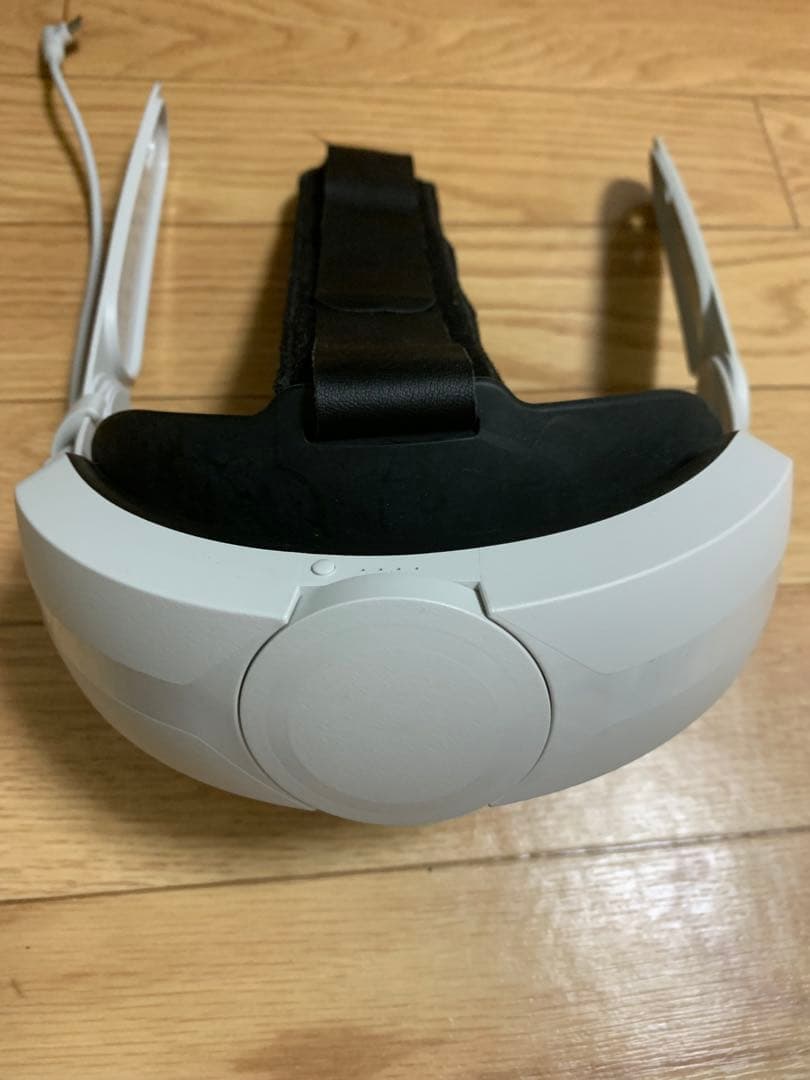 Quest 3 128GB VRヘッドセットとその他