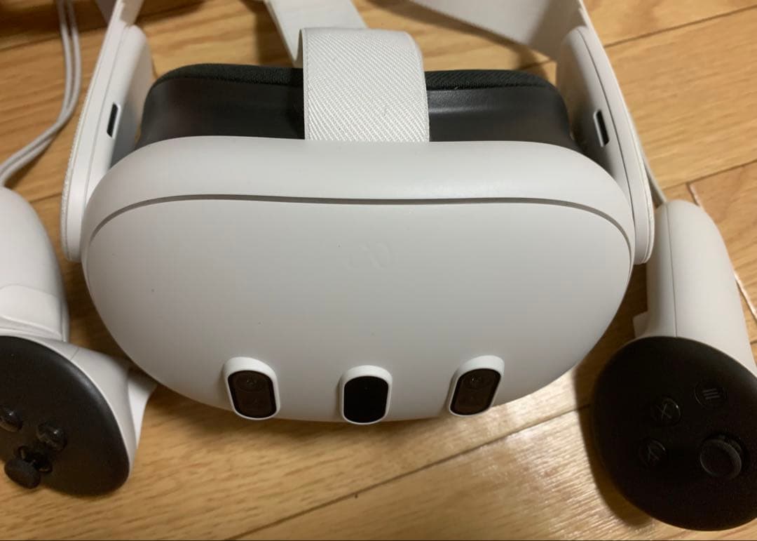  Quest 3 128GB VRヘッドセットとその他