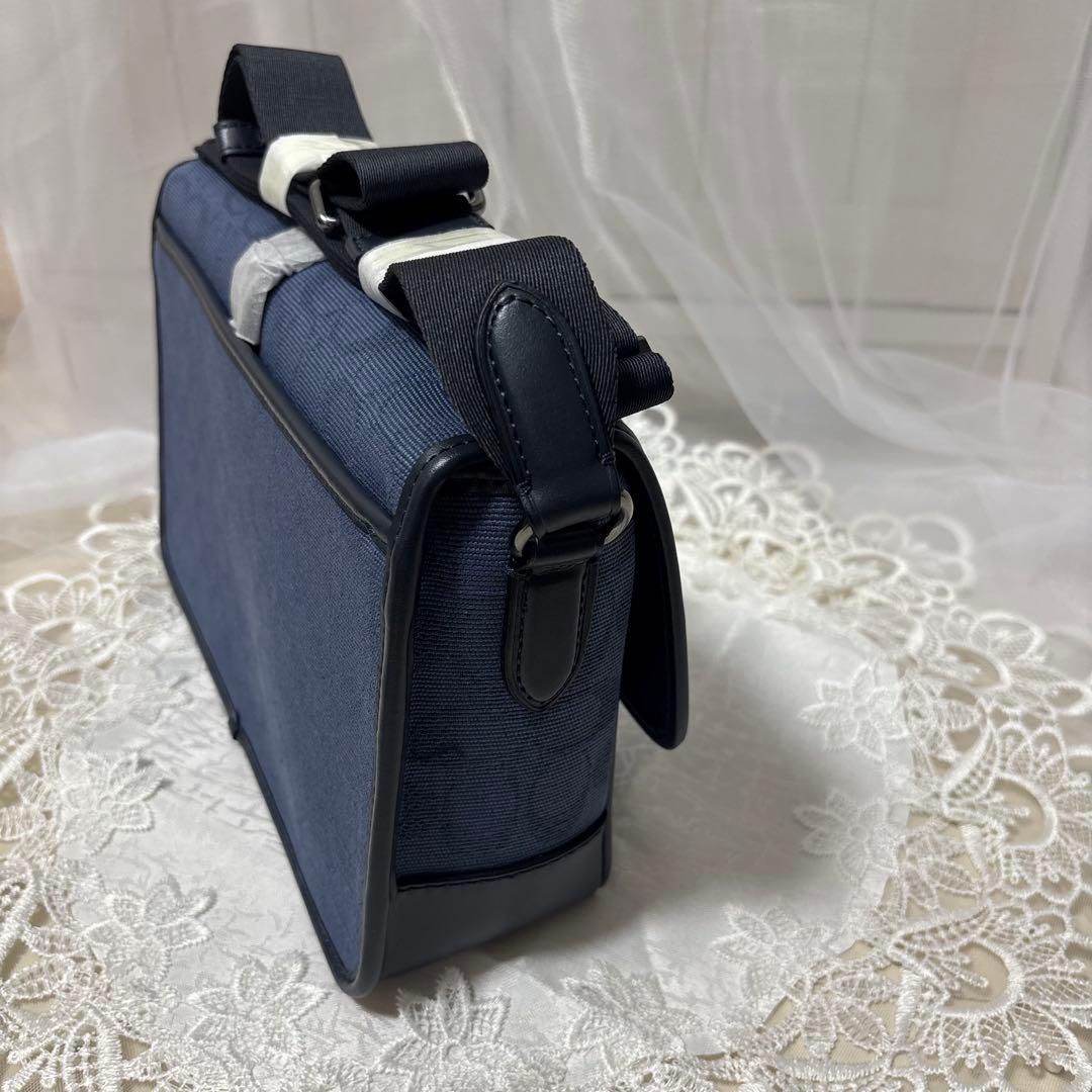 【セール！！】【再掲載】コーチリーグメッセンジャーバッグ シグネチャー