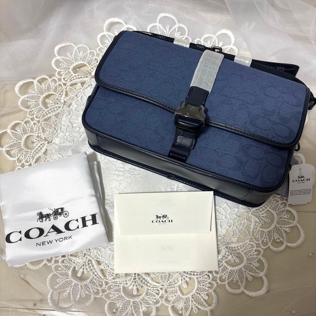 【セール！！】【再掲載】コーチリーグメッセンジャーバッグ シグネチャー