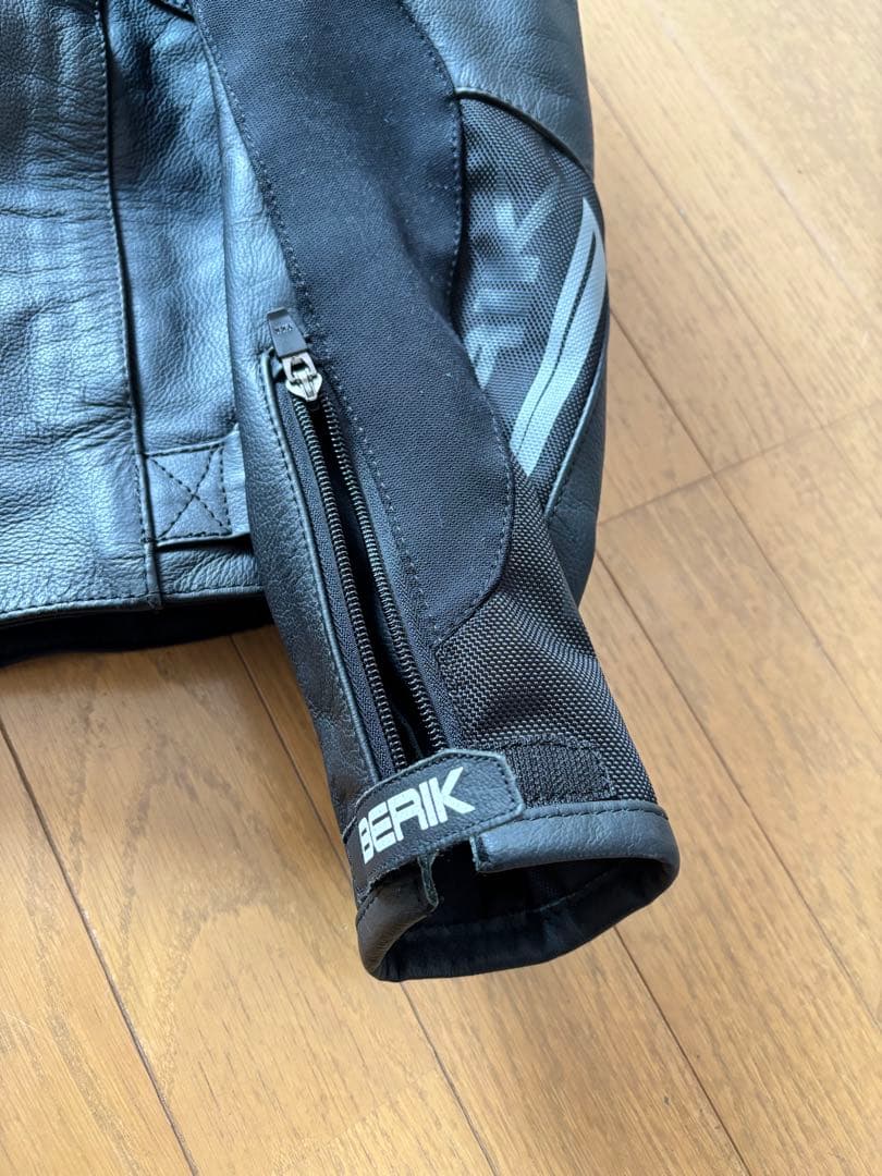 BERIK バイクレザージャケット 50サイズ