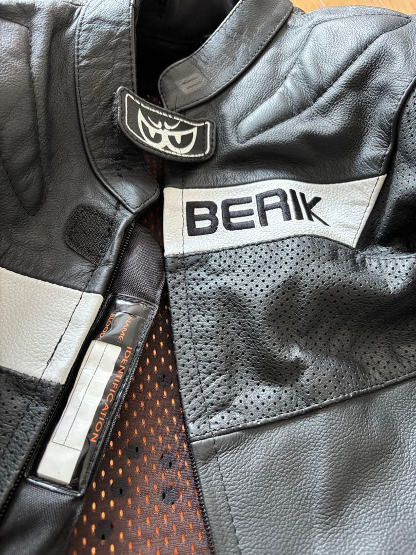 BERIK バイクレザージャケット 50サイズ