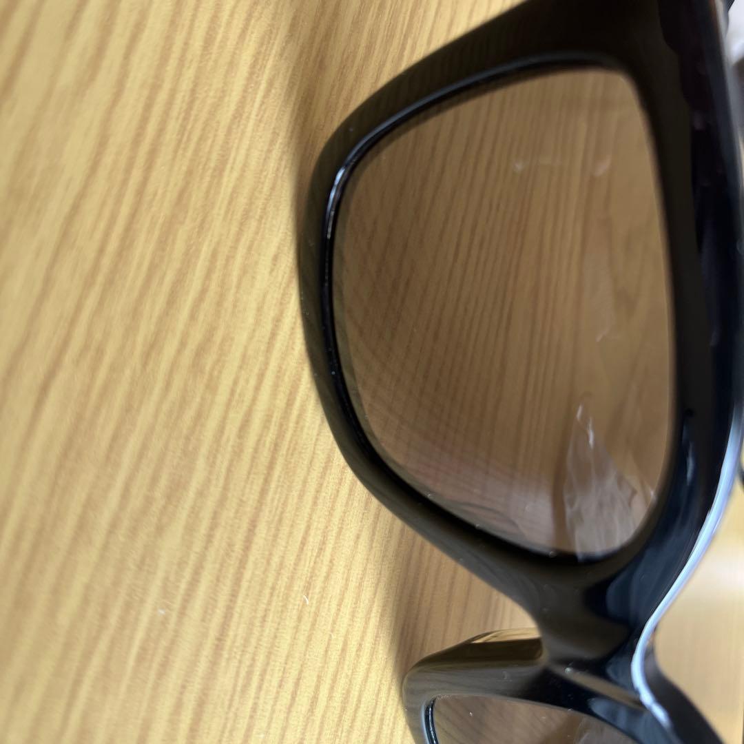 THOM BROWNE ブラックキャットアイサングラス