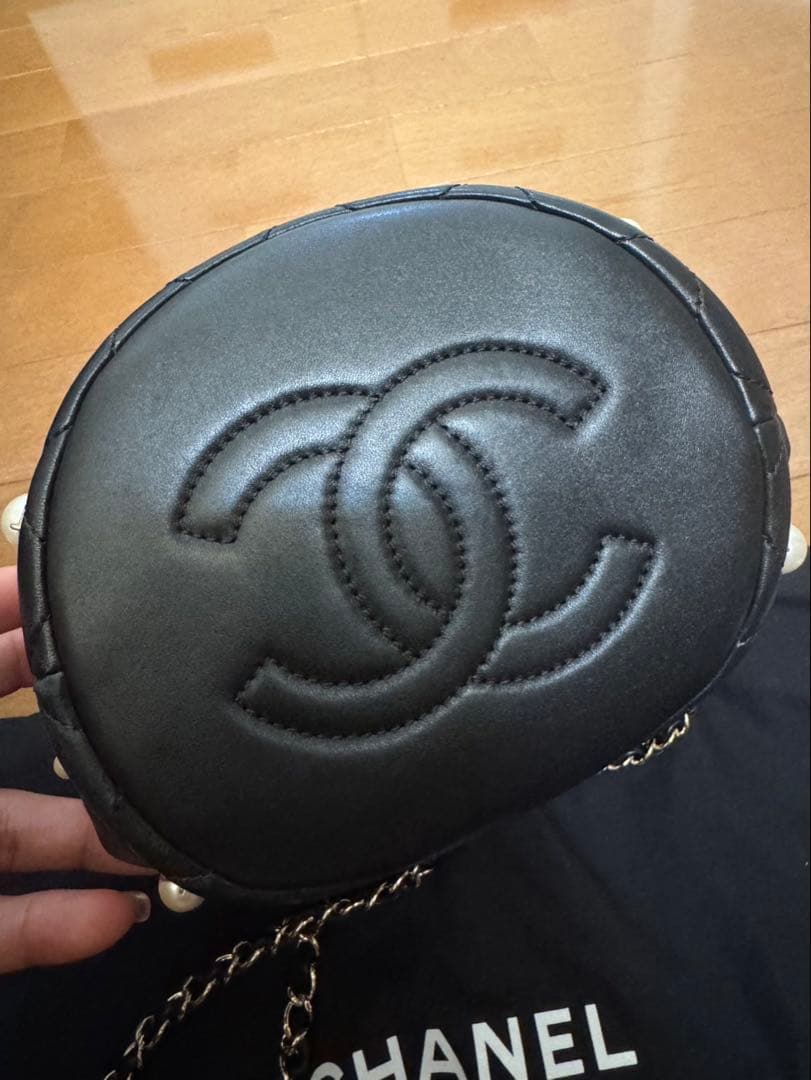 CHANEL 大人気パール　バニティバッグ　大きいサイズ
