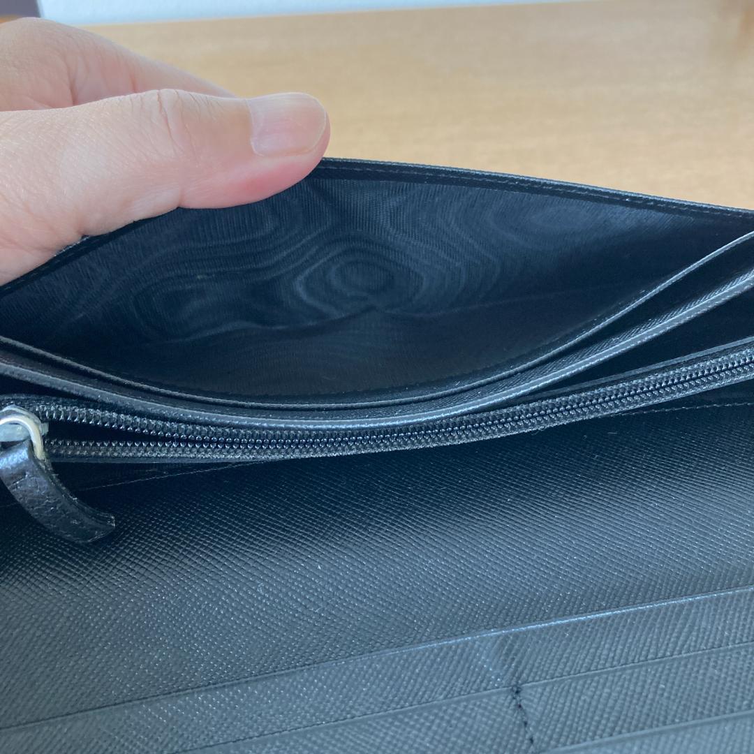 PRADA プラダ サフィアーノレザー フラップ式 長財布 ブラック