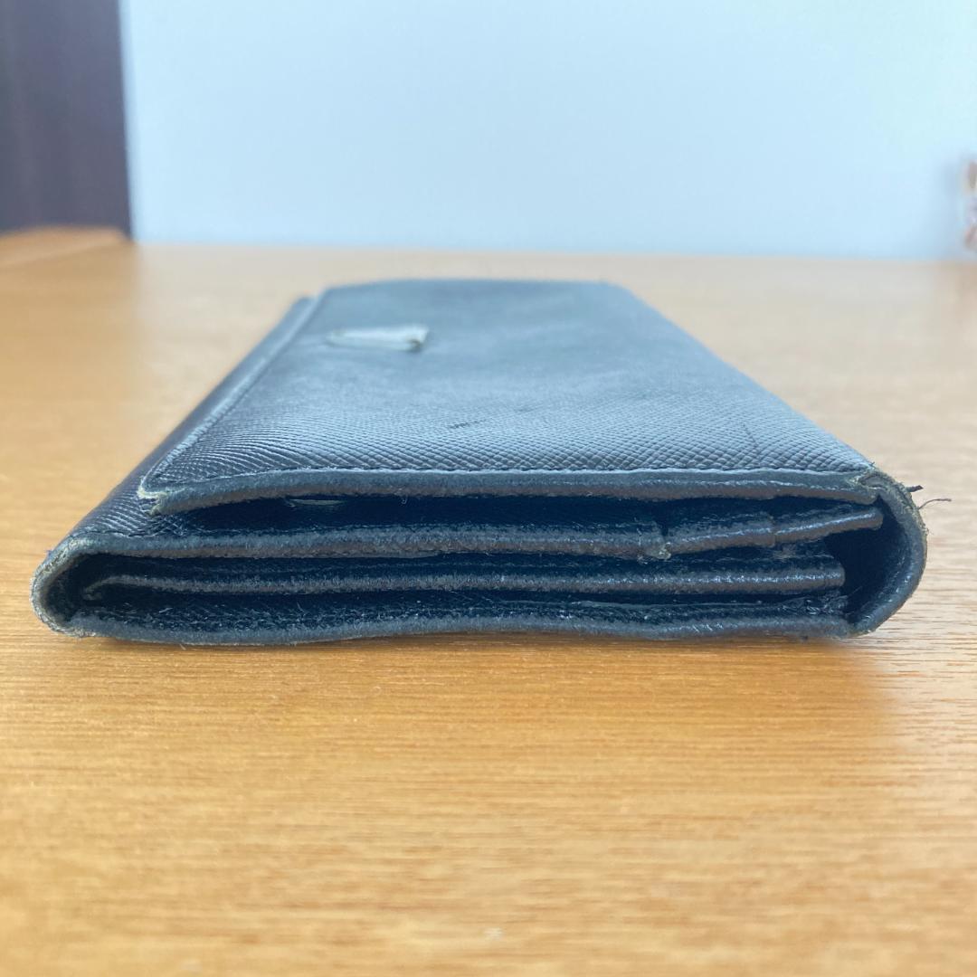 PRADA プラダ サフィアーノレザー フラップ式 長財布 ブラック