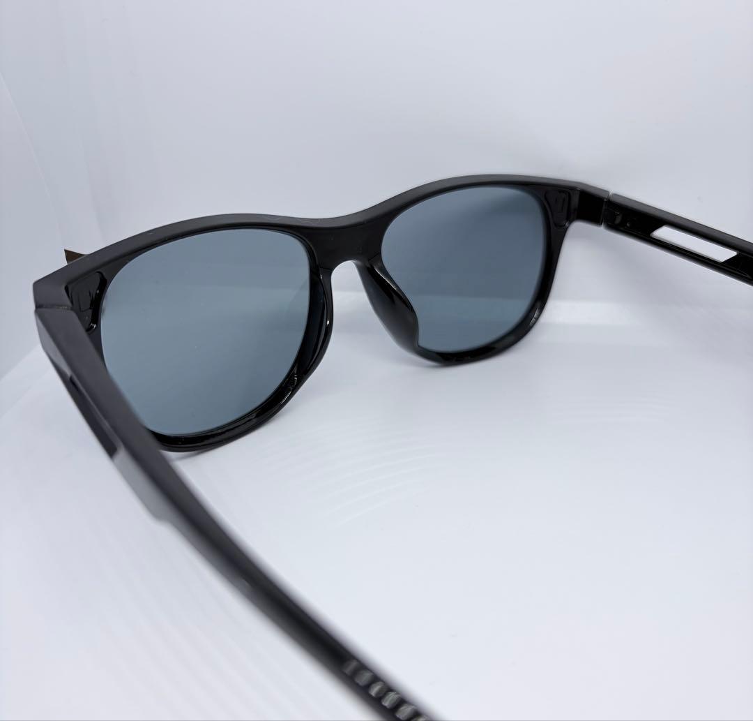 TALEX イーズブルー ノンブランド枠 ウェリントン型　偏光サングラス