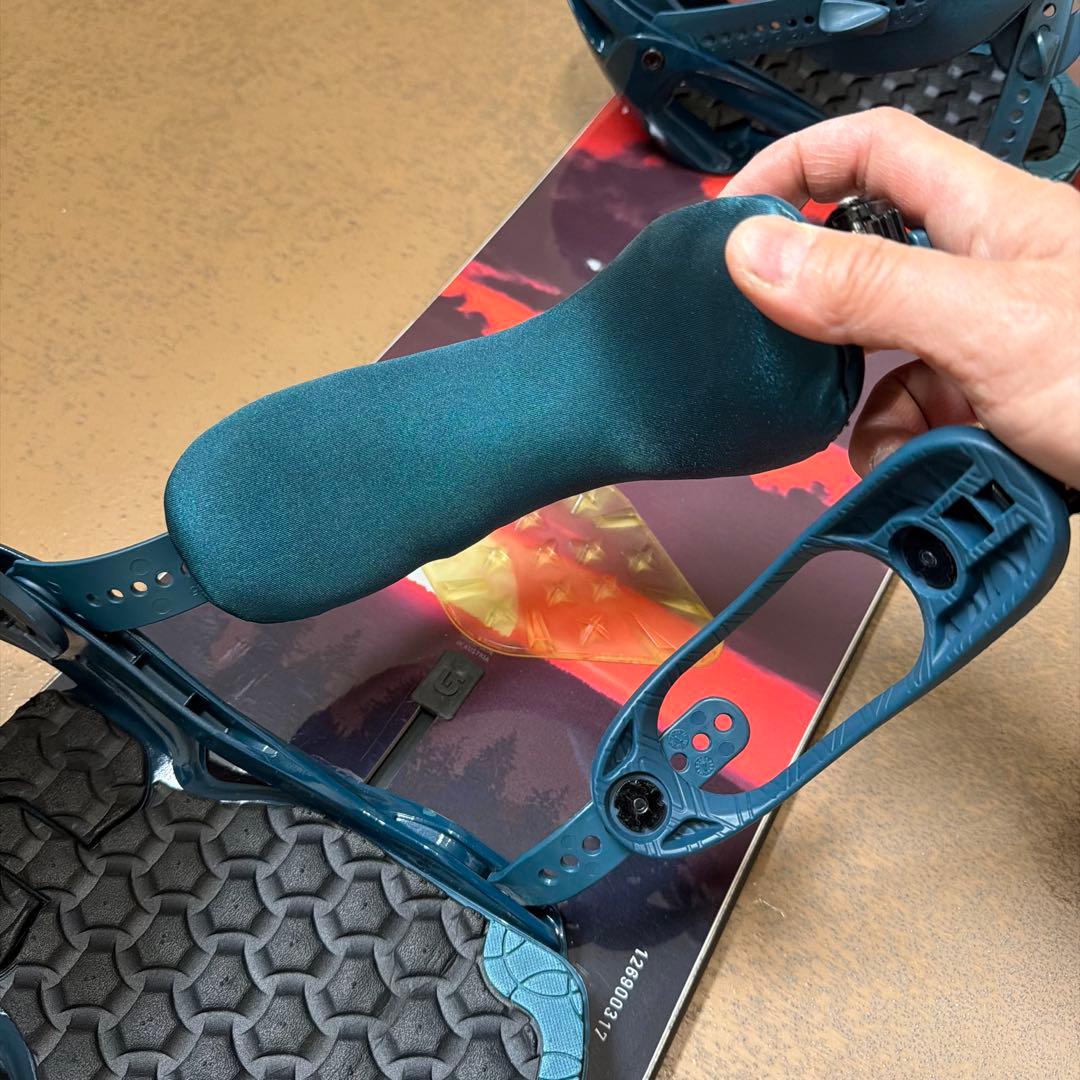 復刻デザイン ！名機 BURTON CUSTOM Flying V 154！