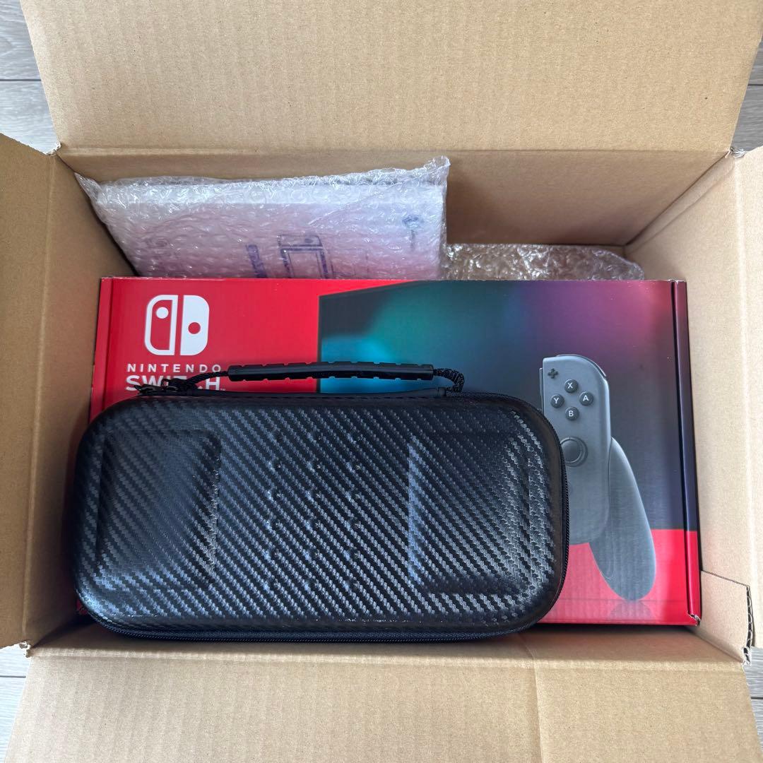 任天堂Switch 本体グレー セット【美品】【専用ケース・画面フィルム付き】