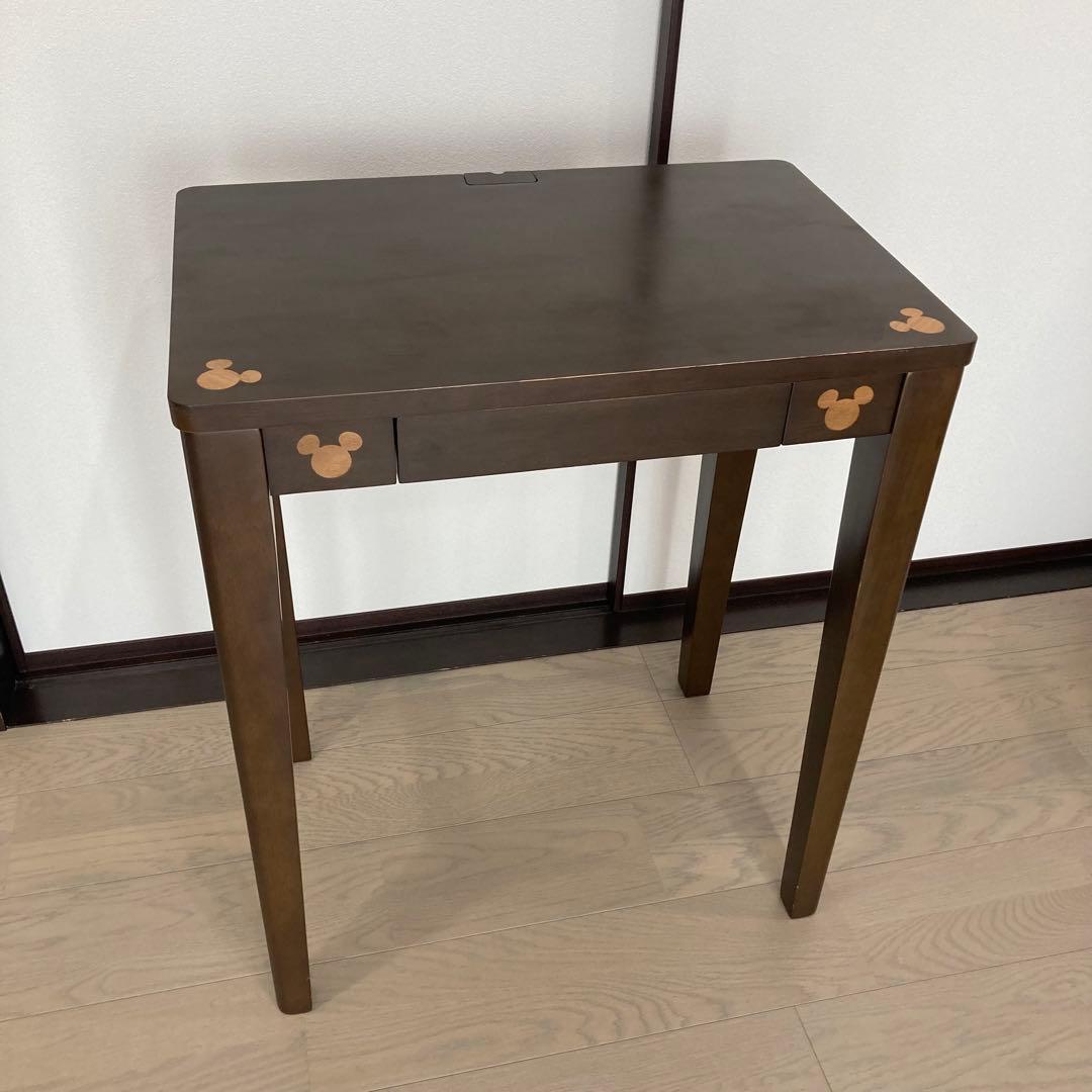 ベルメゾン ディズニーデザイン「パソコンデスク」