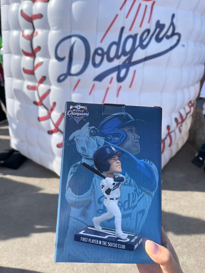 ドジャース大谷翔平　50/50 ボブルヘッド　8/27配布分 バッティングver