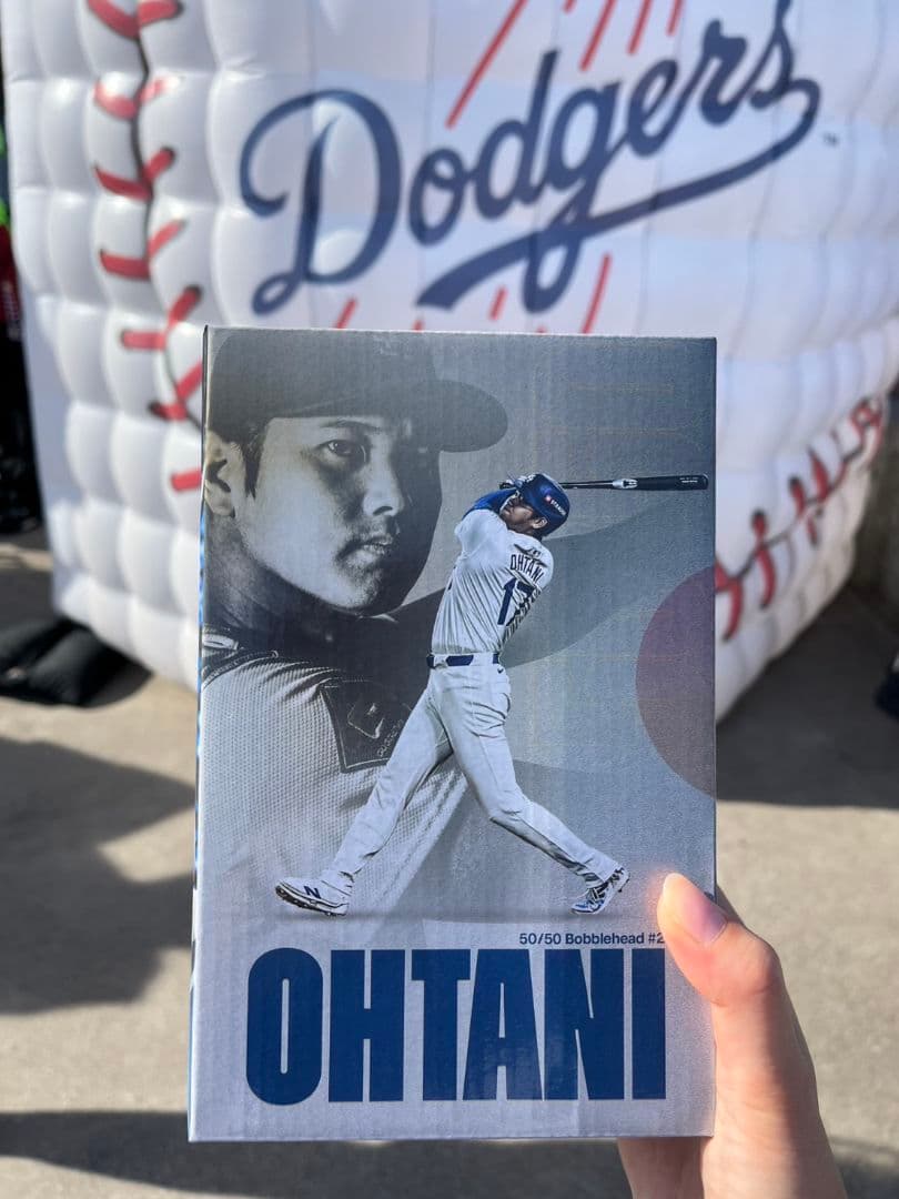 ドジャース大谷翔平　50/50 ボブルヘッド　8/27配布分 バッティングver