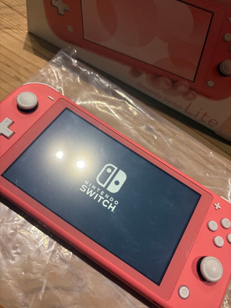 Nintendo Switch Lite コーラル ピンク 本体 充電器付き